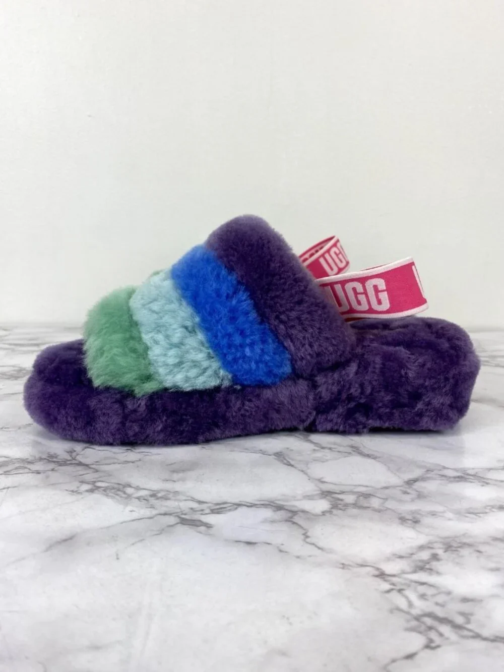 UGG Fluff Yeah Rainbow Purple Furry Women’s Slides Sz 7